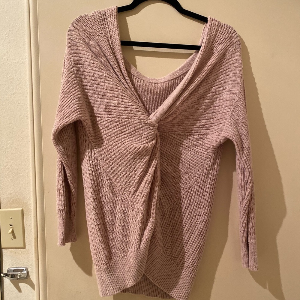 Market & Spruce light pink twisted back sweater